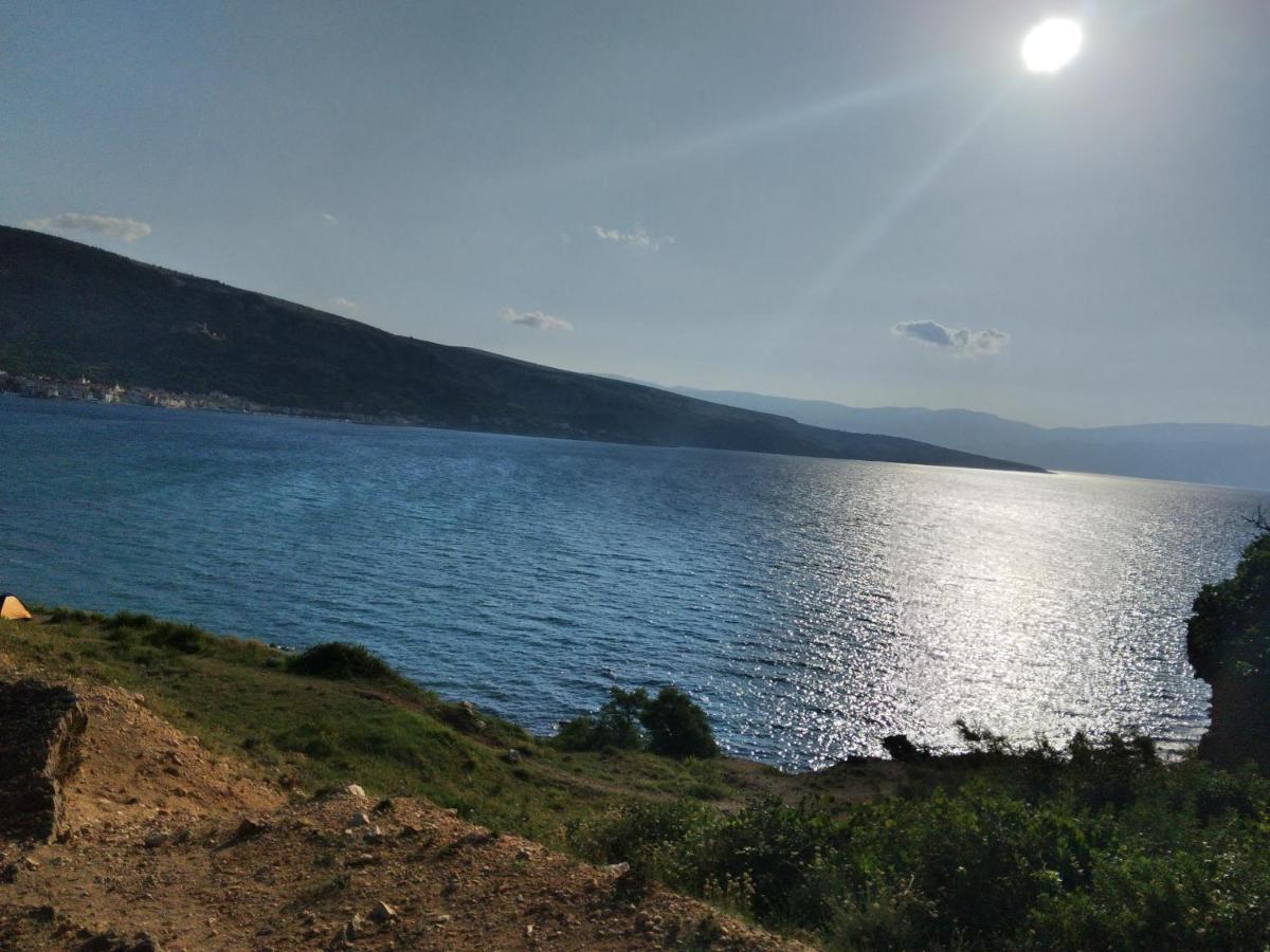 Apartmani Baska S Pogledom Na More Exterior foto
