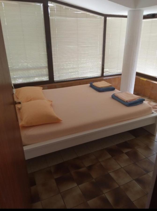 Apartmani Baska S Pogledom Na More Exterior foto